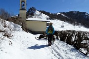 Alla piccola croce di cima Podona (1228 m) e alla grande croce dell’anticima (1183 m) da Salmezza l’8 marzo 2018 -  FOTOGALLERY